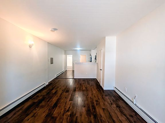 3rd image of 25 S Main St #3