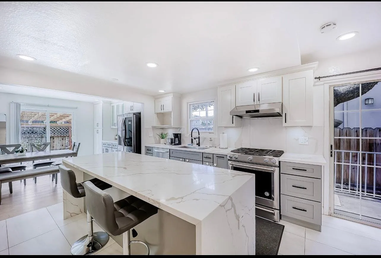 4 bed, 1980 sqft, $6,500 — Photo 3