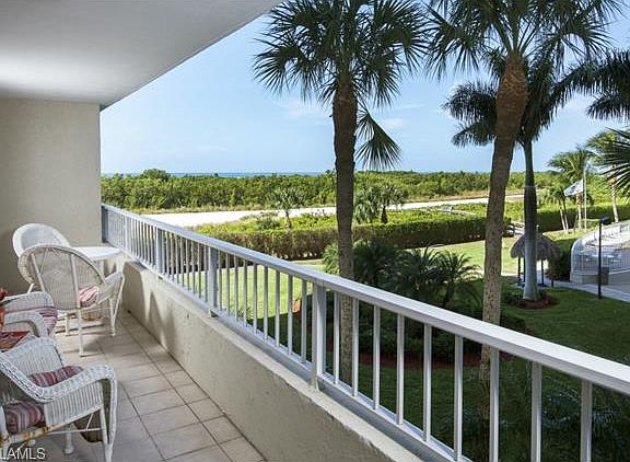 2nd image of 380 Seaview Ct APT 210