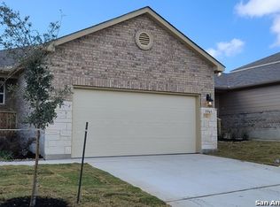 3945 Asher Aly, Saint Hedwig, TX 78152