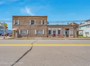 400 Oak St #408, Old Forge, PA 18518