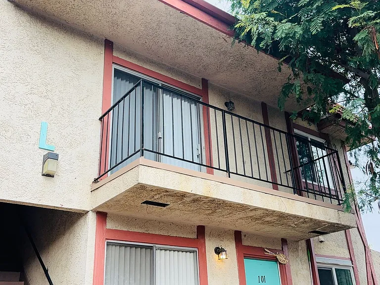 Foothill Apartments — Photo 21