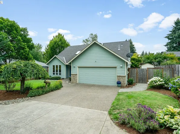 20245 SW Comanche Ter, Tualatin, OR 97062