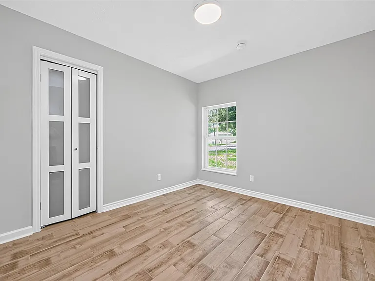 18747 Woodridge Dr — Photo 24