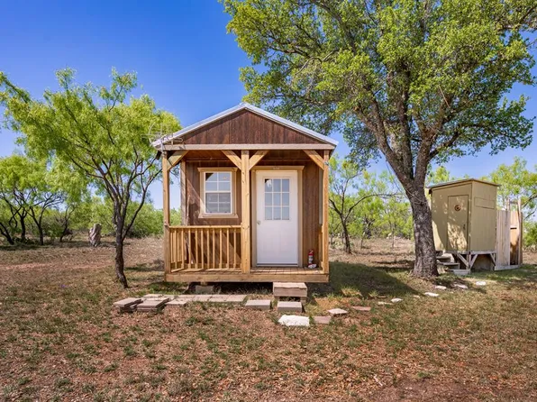 1 Timber Trl, Eden, TX 76837