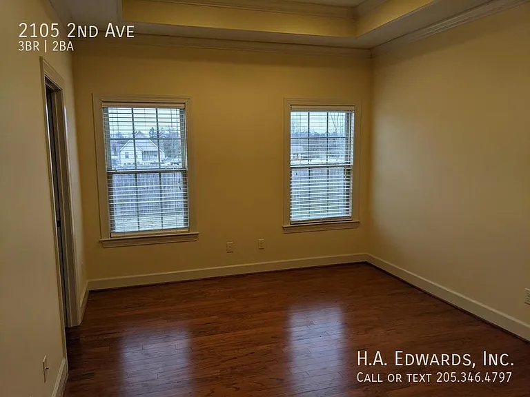 2105 2nd Ave — Photo 12
