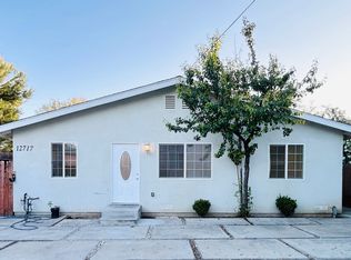 12717 Bradley Ave, Sylmar, CA 91342