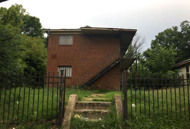 1st image of 1431 Latham St