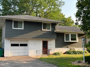 9109 24th Ln, Minneapolis, MN 55426