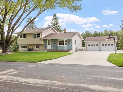 815 Jackson DRIVE, Cleveland, WI, 53015