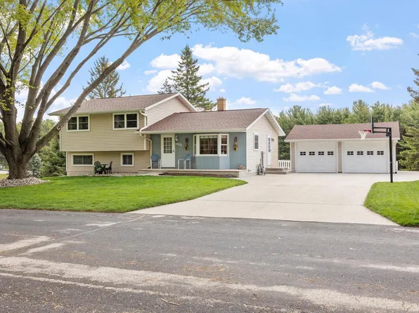 815 Jackson DRIVE, Cleveland, WI 53015