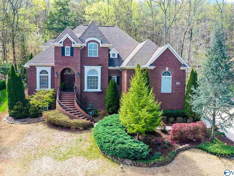 1st image of 2952 Hampton Cove Way SE