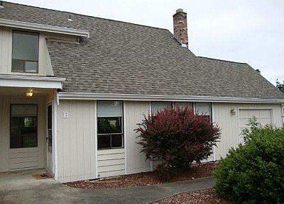 2nd image of 12205 105th Avenue Ct E