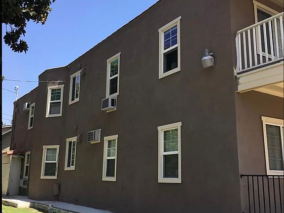 3rd image of 402 S Canyon Blvd #6