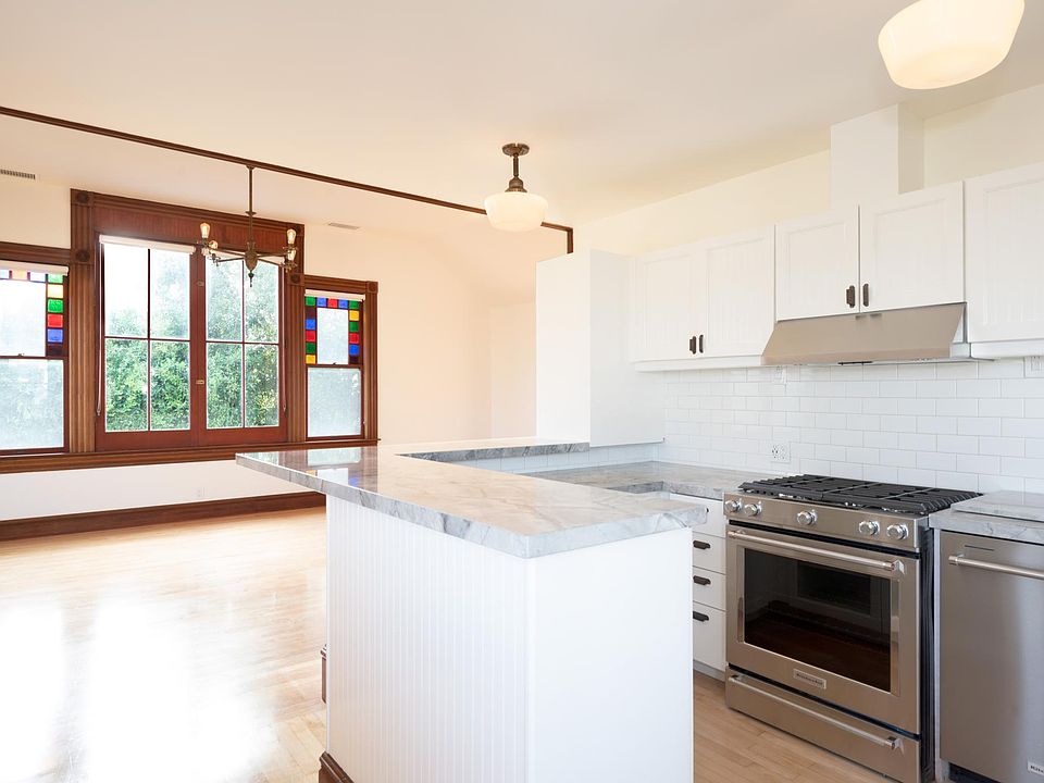1st image of 1319 Carroll Ave