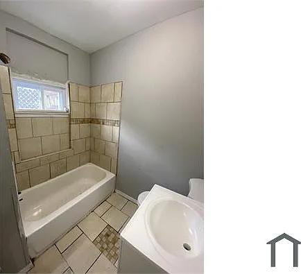 4624 Hedge St #1 — Photo 8