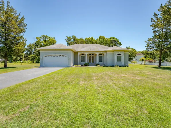 70 Cedar Meadow Dr, Cape May Court House, NJ 08210