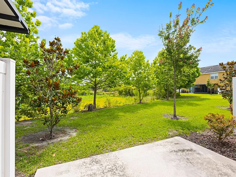 6917 Woodchase Glen Dr — Photo 29