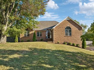 2981 Iroquois Dr, Thompsons Station, TN 37179