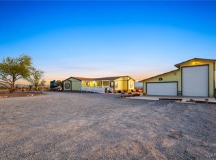8244 W Redwall Dr, Golden Valley, AZ 86413