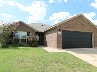 1012 Jenny Dr, Cleburne, TX 76031