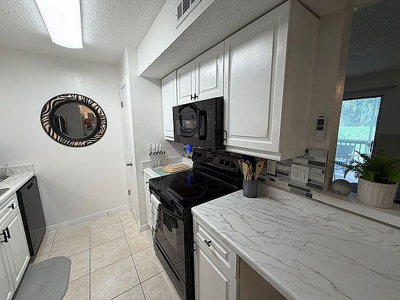 5th image of 1600 Big Tree Rd APT T3