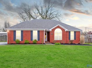 18380 E Limestone Rd, Athens, AL 35613