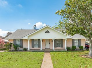 47 Adler Cir, Galveston, TX 77551