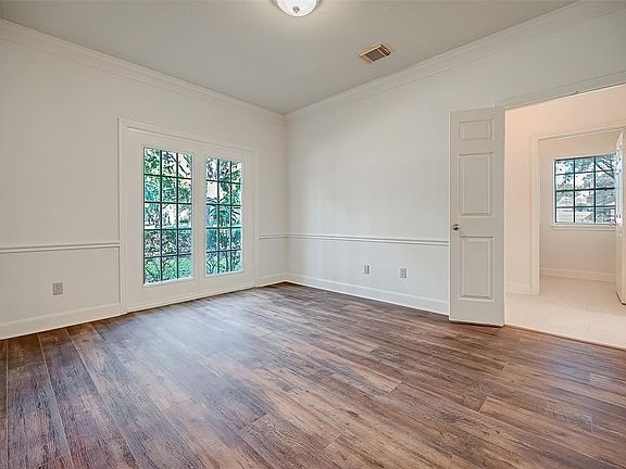 5th image of 6026 Amelia Terrace Court