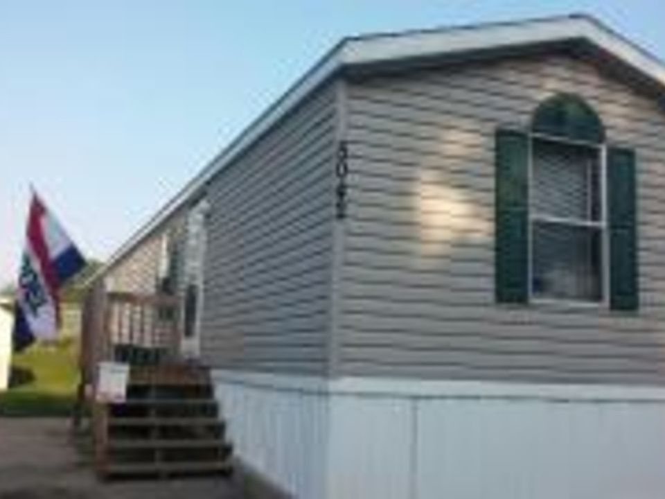 1st image of 5042 Sandstone Dr