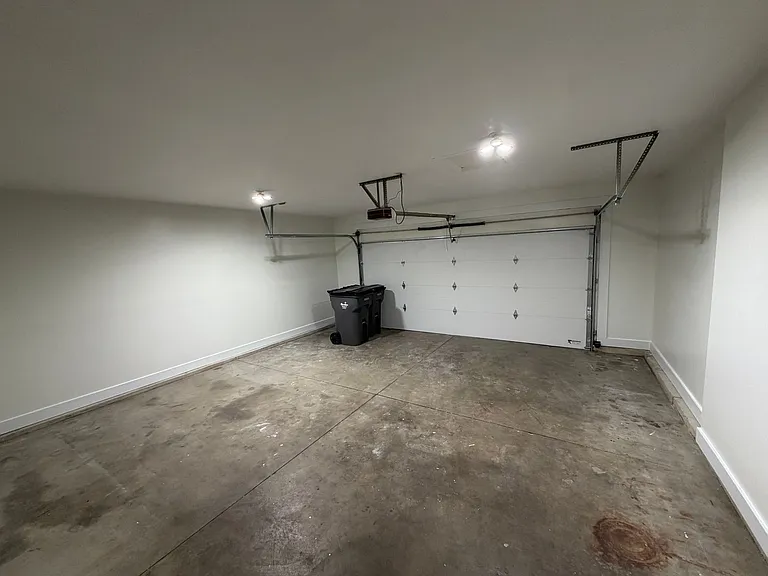 805 Antler Dr #A — Photo 3