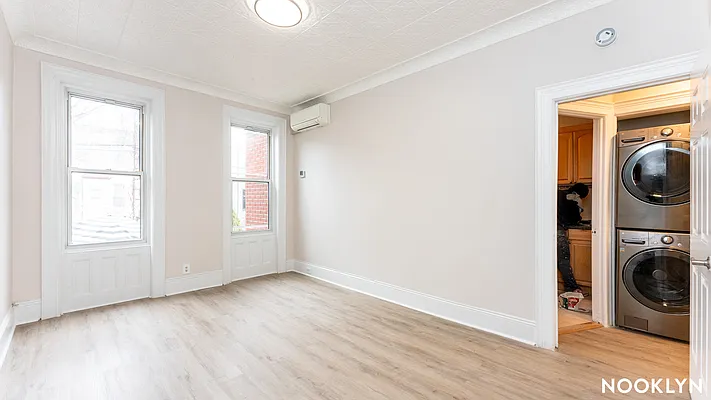 Rented by Nooklyn NYC LLC | media 8