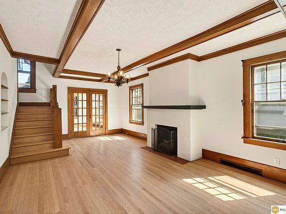 2nd image of 3340 Center St