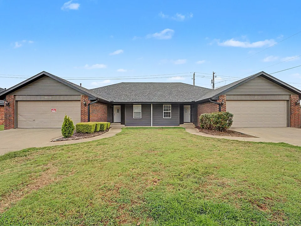 2306 W Oak Park Pl #A