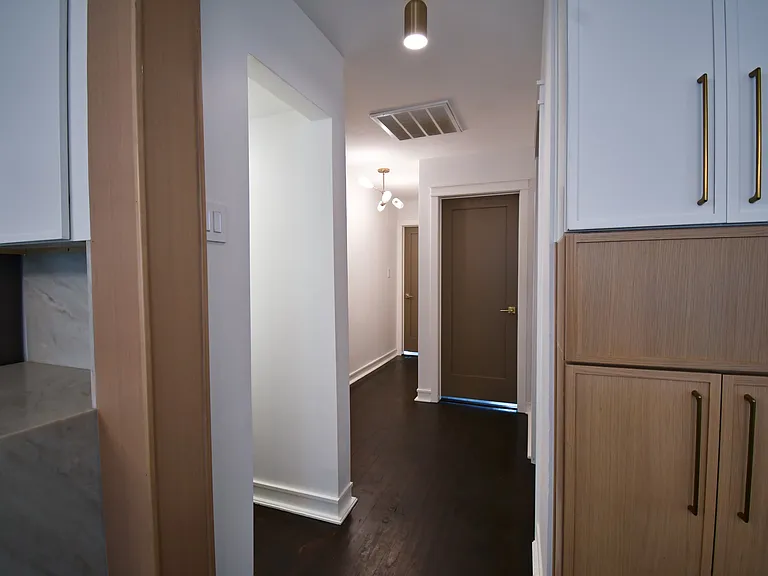 1403 Munger St #A — Photo 14