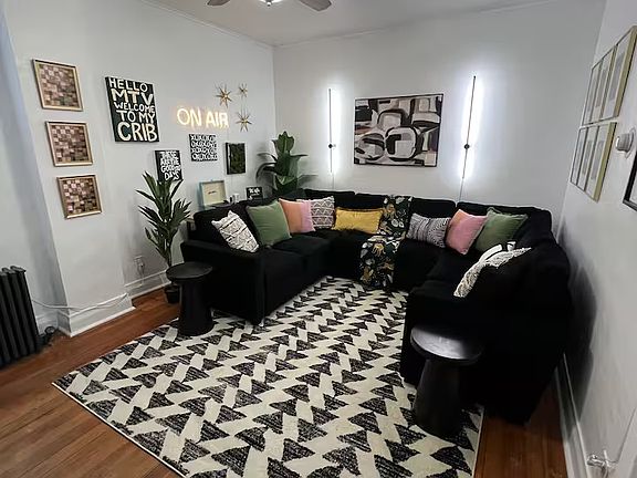 3rd image of 234 Center St APT 2