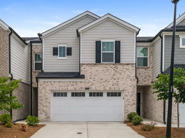 1157 Sunny Lake Dr, Lawrenceville, GA 30043