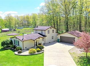 1085 Beaver Dr, Youngstown, OH 44515