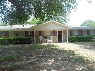 601 Vicky Dr, Longview, TX 75604