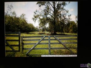 153 S Labauve Ave, Brusly, LA 70719