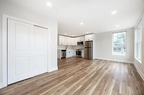 112 Washington Ave #1 Photo 1