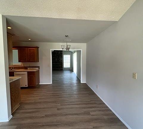 4th image of 3158 N Sassafras Hill Rd #3158