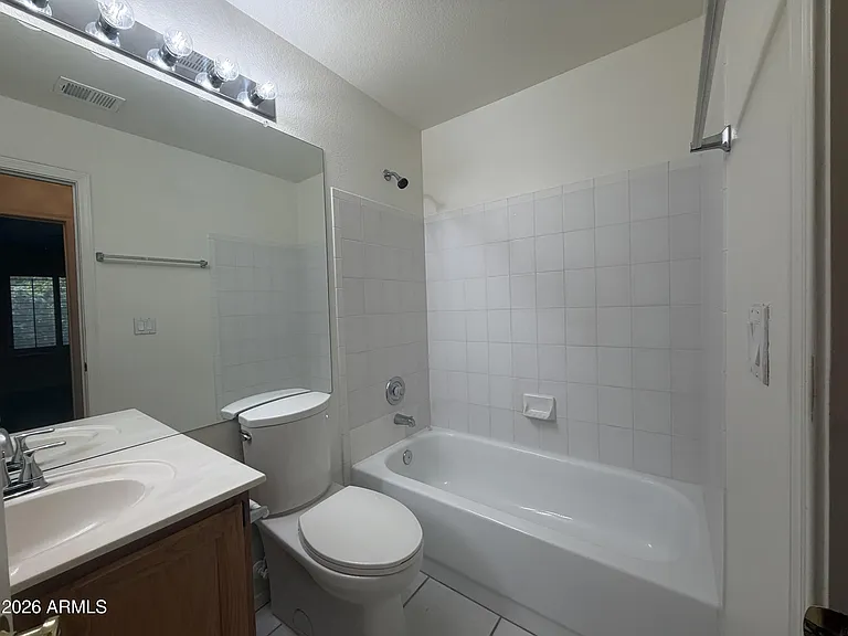 12054 S 44th St — Photo 13