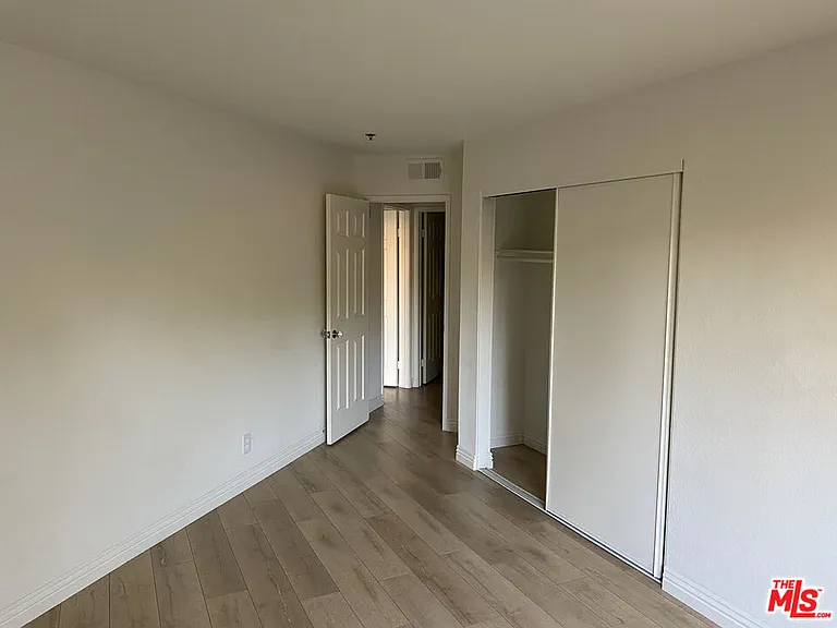 675 Oak Run Trl #TL301 — Photo 15