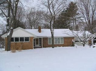 4669 Chippewa Dr, Okemos, MI 48864