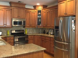 1280 W 8th St, San Pedro, CA 90731