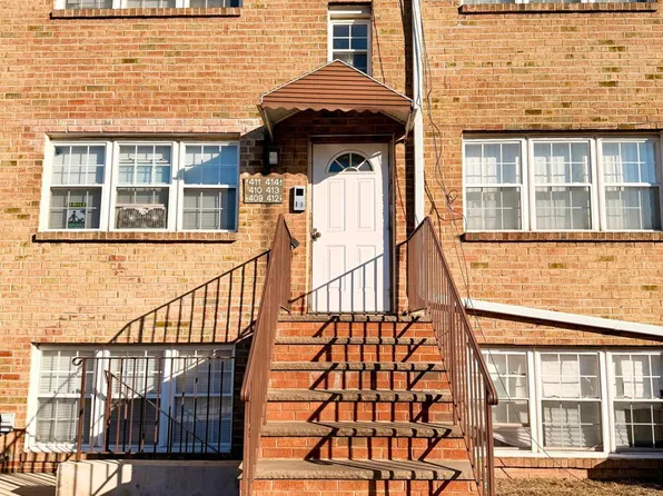 413 College Dr, Edison, NJ 08817