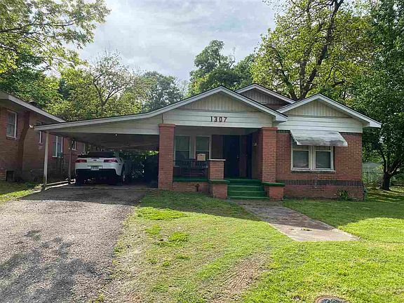 3rd image of 1307 Linden Ave
