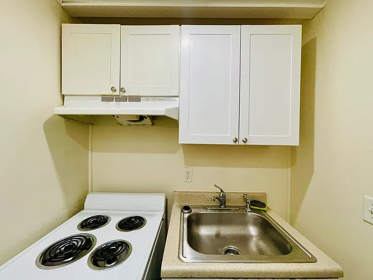 81 Sharrow Cir — Photo 18