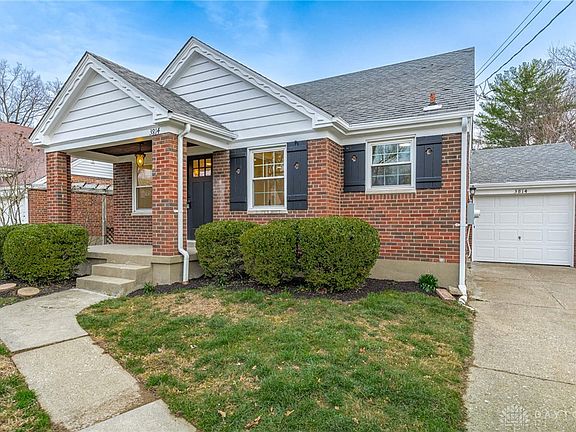 2nd image of 3814 N Broadlawn Cir